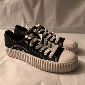 Cool by Coolway Sneakers